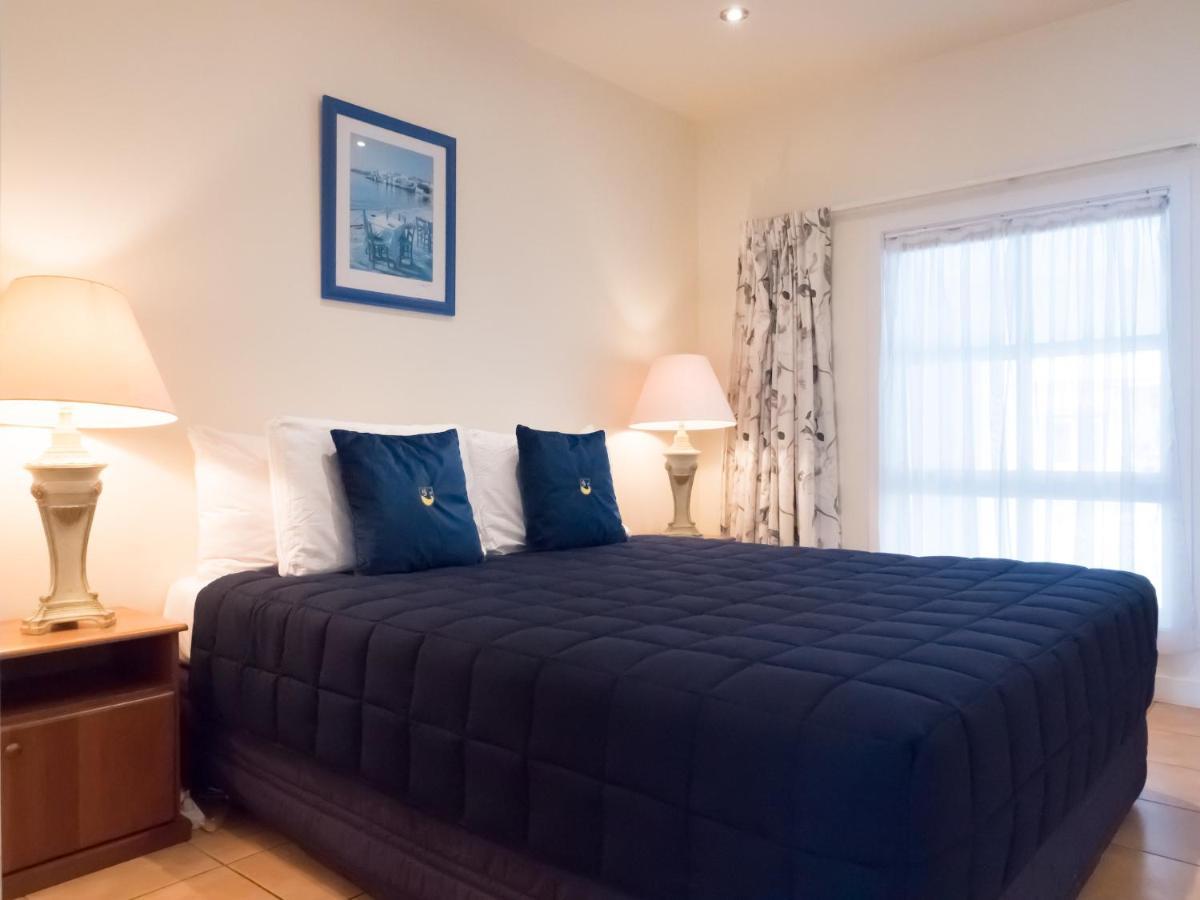 Commodores Lodge Russell Εξωτερικό φωτογραφία