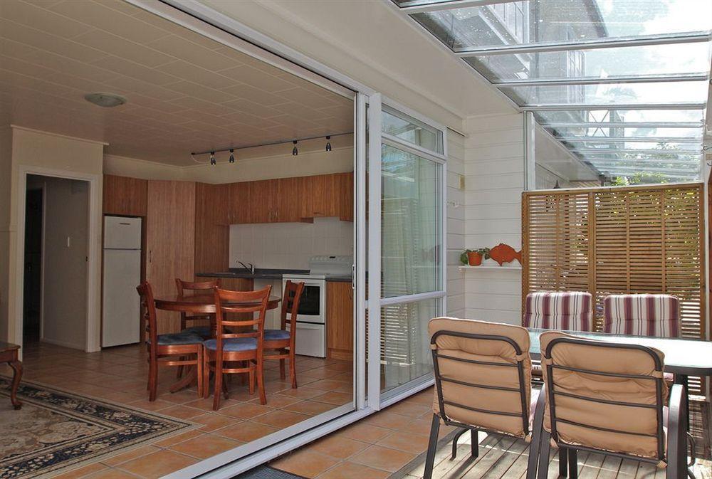 Commodores Lodge Russell Εξωτερικό φωτογραφία